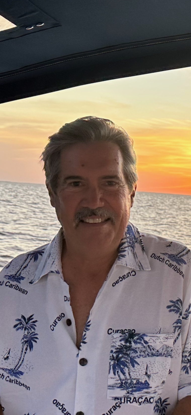 Joe lewis WELCOME TO SOUTH VENICE BEACH joe-lewis-welcome-to-south-venice-beach